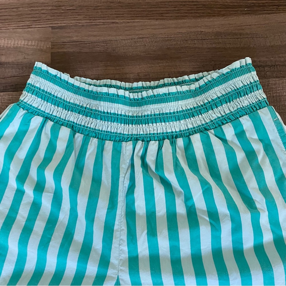 Striped Teal and White Shorts size S - Picture 7 of 10